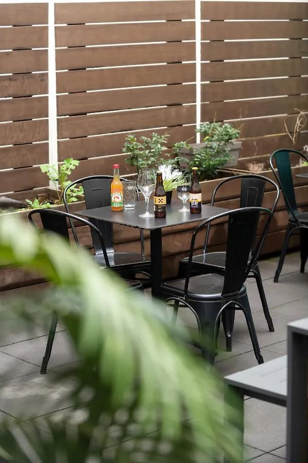 Hi Charleroi Hostel 0*,