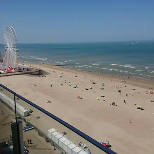 Beach Palace Apartment Middelkerke