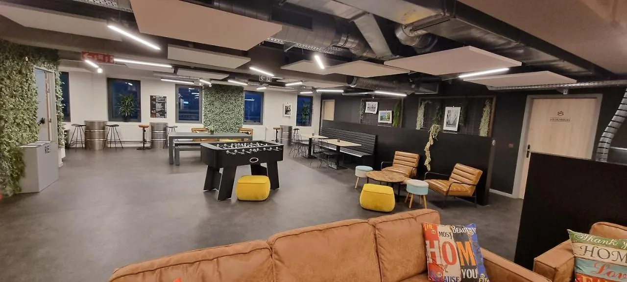 Hi Charleroi Hostel